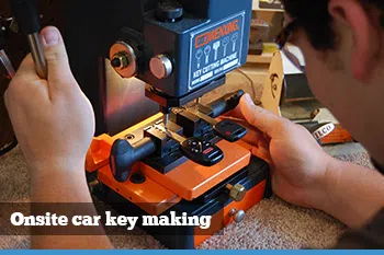 North CT Locksmith Store, North , CT 203-491-4735 North CT Locksmith Store, North , CT 203-491-4735 - onsite-car-key-making